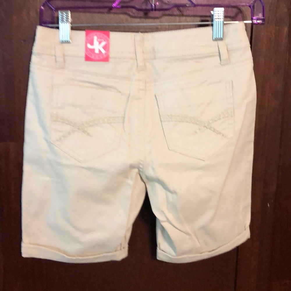 Shorts - Picture 2 of 2